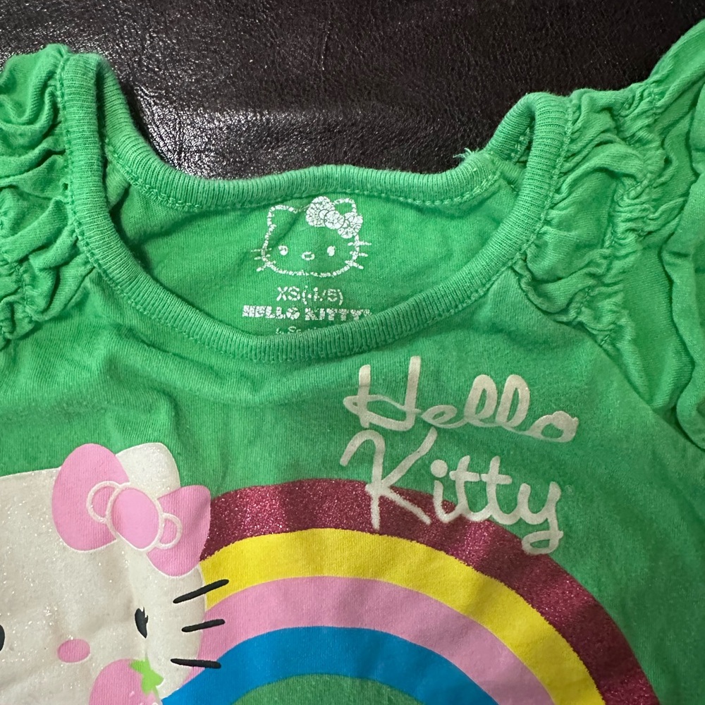 Hello kitty top - Picture 2 of 3